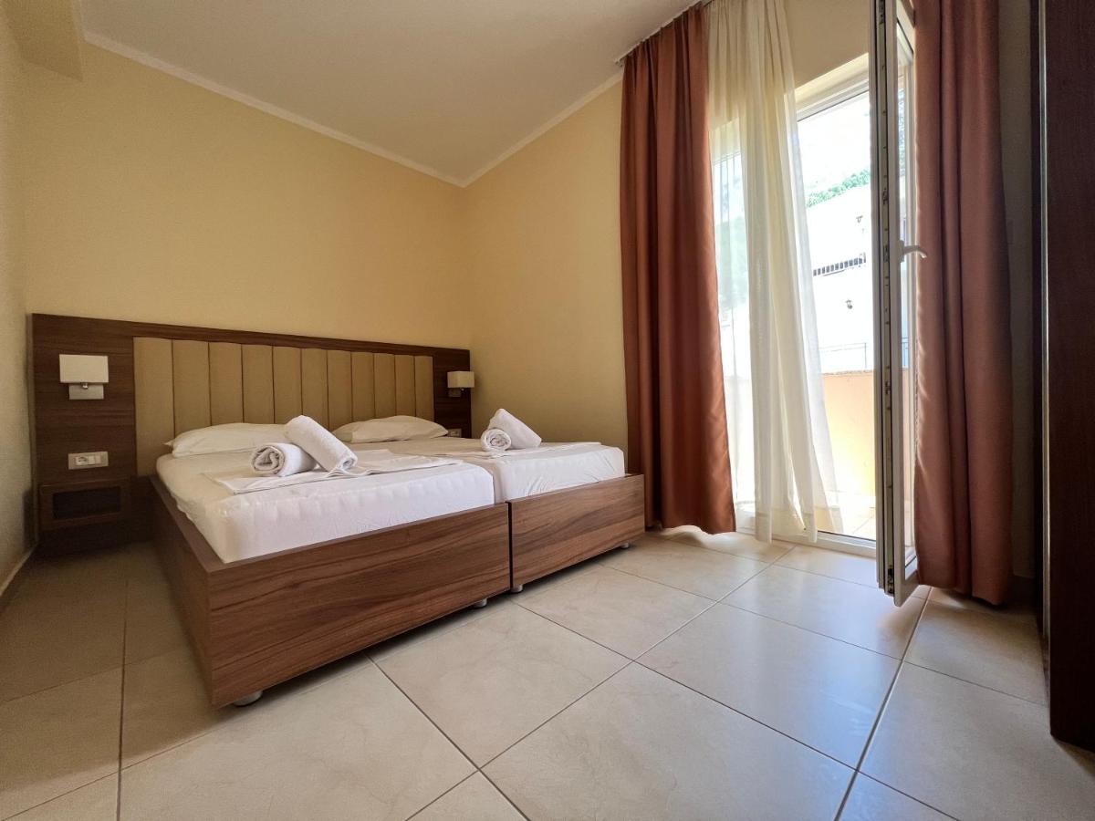 Villa Gradina Baska Voda Luaran gambar