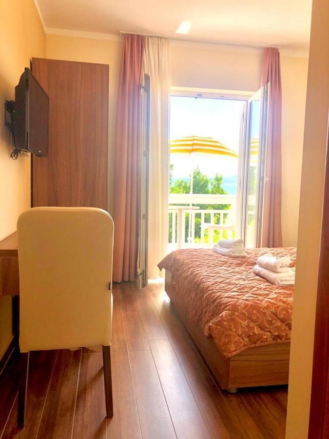 Villa Gradina Baska Voda Luaran gambar